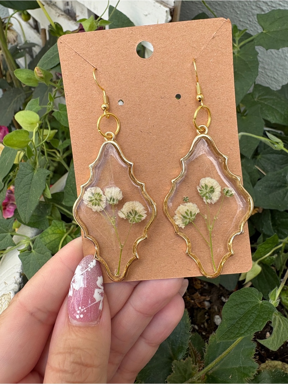 Handcrafted Gold Resin Earrings with Pressed White Flowers